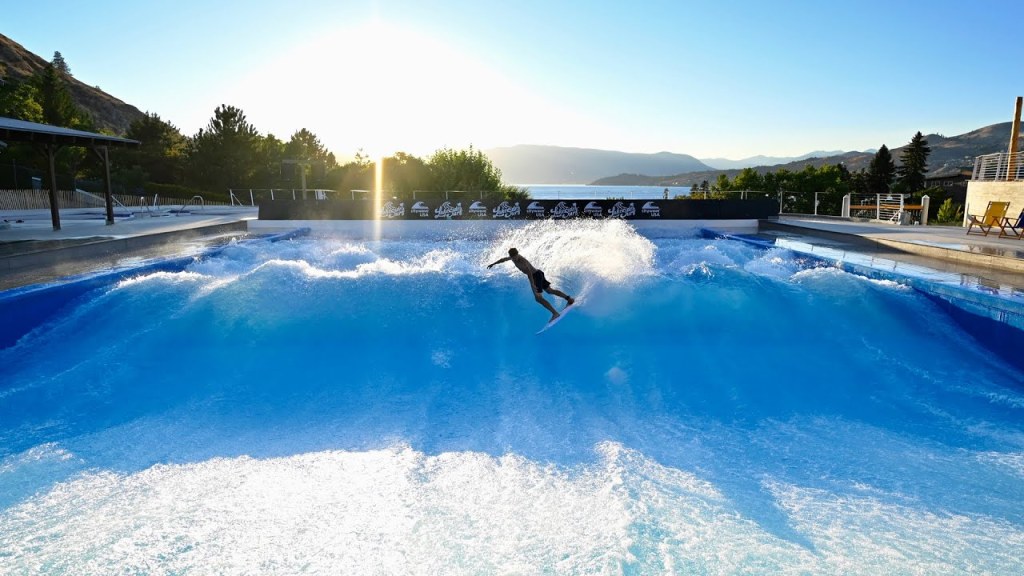 Picture of: Citywave USA  The World’s Largest Standing Wave Debuts at Lakeside Surf